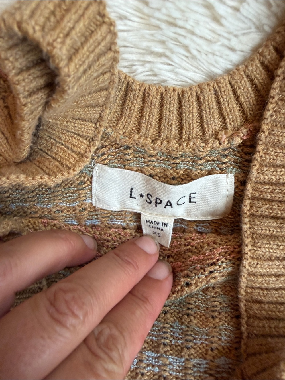 L Space Knit Crop Top - Picture 2 of 4